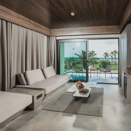 Paloma Finesse Sidé