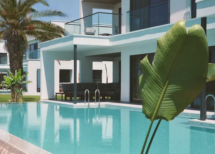 Hotel Paloma Finesse