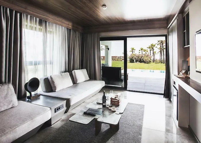 Paloma Finesse Hotel Sidé