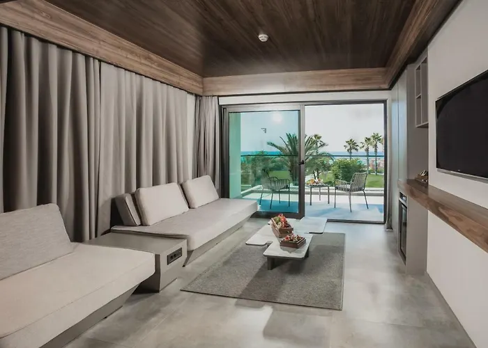 Paloma Finesse سيدي