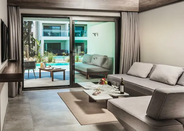 Paloma Finesse Hotel