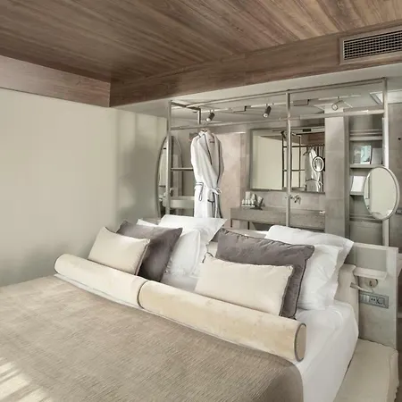 Hotel Paloma Finesse Side