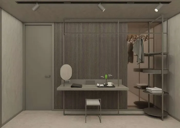 Paloma Finesse 5* Side